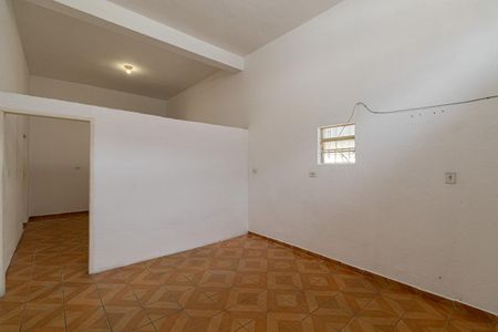 Casa para alugar com 50m², 1 quarto e 1 vagaSala/Quarto