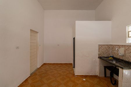 Cozinha de casa para alugar com 1 quarto, 50m² em Parque Císper, São Paulo