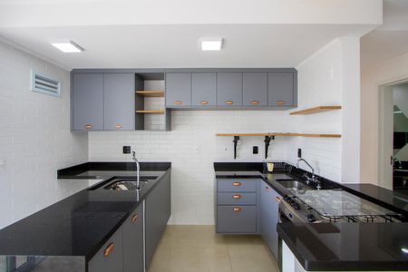 Apartamento para alugar com 63m², 2 quartos e 2 vagasCozinha/Área de serviço