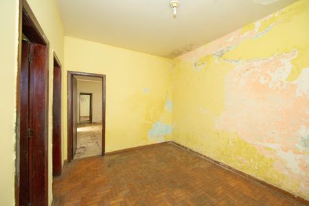 SALA de casa à venda com 4 quartos, 380m² em Padre Eustáquio, Belo Horizonte