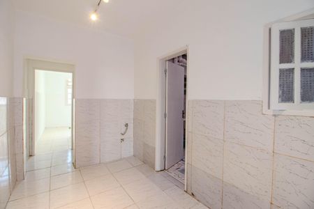 Apartamento à venda com 40m², 1 quarto e sem vaga Apartamento à venda com 40m², 1 quarto e sem vagaCozinha e Área de Serviço