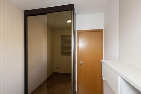 Apartamento para alugar com 80m², 2 quartos e 2 vagas Apartamento para alugar com 80m², 2 quartos e 2 vagasQuarto 1