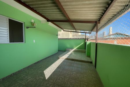 Casa para alugar com 70m², 2 quartos e 1 vaga Casa para alugar com 70m², 2 quartos e 1 vagaÁrea de Serviço