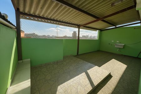 Casa para alugar com 70m², 2 quartos e 1 vaga Casa para alugar com 70m², 2 quartos e 1 vagaÁrea de Serviço