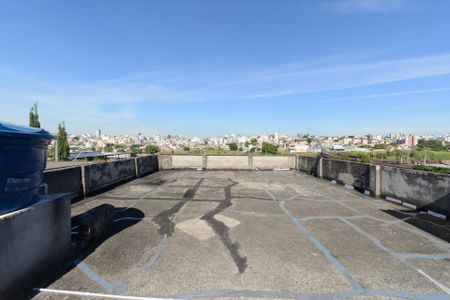 Casa à venda com 102m², 4 quartos e 4 vagasLage