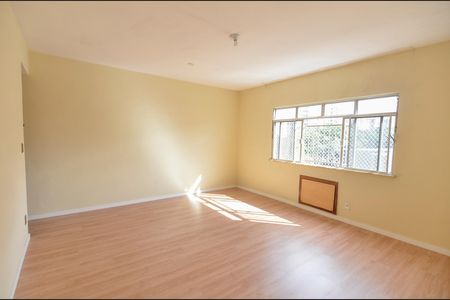 Apartamento para alugar com 77m², 2 quartos e 1 vaga Apartamento para alugar com 77m², 2 quartos e 1 vagaSala