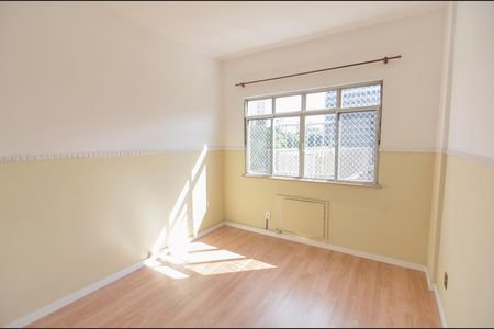 Apartamento para alugar com 77m², 2 quartos e 1 vaga Apartamento para alugar com 77m², 2 quartos e 1 vagaQuarto 2