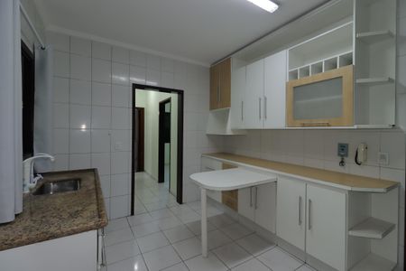 Apartamento à venda com 70m², 2 quartos e 2 vagasCozinha