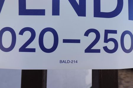 Apartamento à venda com 70m², 2 quartos e 2 vagasPlaquinha BALD-214 - Código