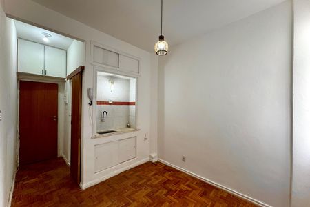 Studio à venda com 15m², 1 quarto e sem vaga Studio à venda com 15m², 1 quarto e sem vagaSala