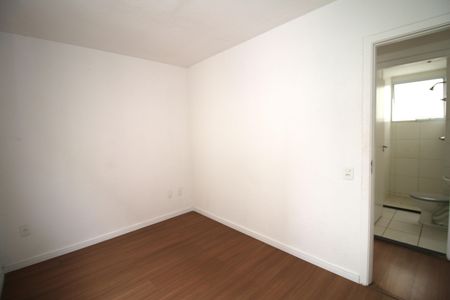 Quarto 1 de apartamento para alugar com 2 quartos, 40m² em Braz de Pina, Rio de Janeiro