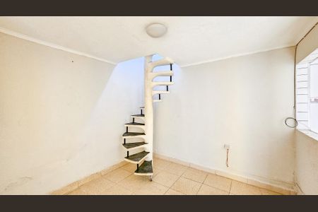 Sala de casa para alugar com 2 quartos, 50m² em Jaguaribe, Osasco