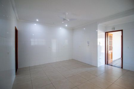 Cozinha  de apartamento para alugar com 3 quartos, 119m² em Vila Jardini, Sorocaba