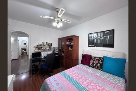 Casa para alugar com 352m², 4 quartos e 2 vagasQuarto 3