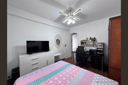 Casa para alugar com 352m², 4 quartos e 2 vagasQuarto 3