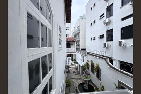 Casa para alugar com 352m², 4 quartos e 2 vagasSuíte 