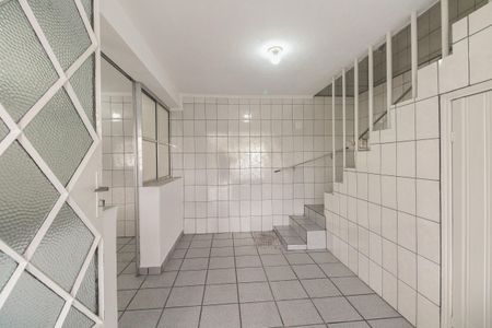 Casa à venda com 90m², 2 quartos e 2 vagasEntrada 