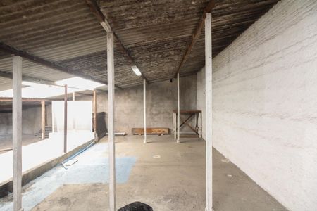 Casa à venda com 90m², 2 quartos e 2 vagasQuintal - Sótão 