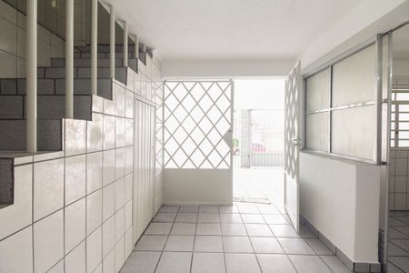 Casa à venda com 90m², 2 quartos e 2 vagasEntrada 