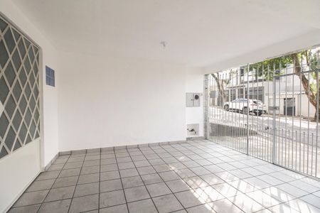 Casa à venda com 90m², 2 quartos e 2 vagasGaragem 
