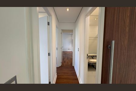 Apartamento à venda com 86m², 3 quartos e 2 vagas Apartamento à venda com 86m², 3 quartos e 2 vagasCorredor