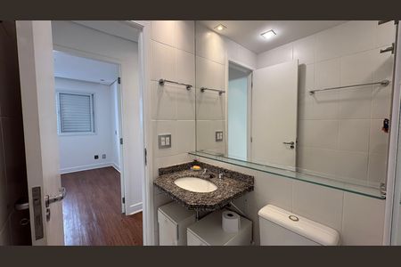 Apartamento à venda com 86m², 3 quartos e 2 vagas Apartamento à venda com 86m², 3 quartos e 2 vagasBanheiro da suíte