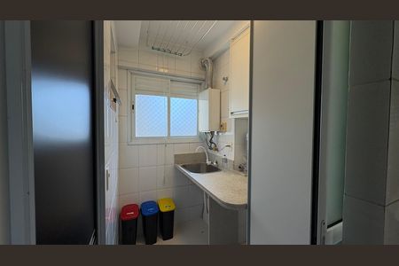 Apartamento à venda com 86m², 3 quartos e 2 vagas Apartamento à venda com 86m², 3 quartos e 2 vagasÁrea de serviço
