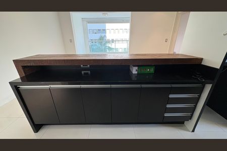 Apartamento à venda com 86m², 3 quartos e 2 vagas Apartamento à venda com 86m², 3 quartos e 2 vagasSala/cozinha