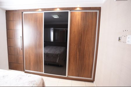 Apartamento para alugar com 119m², 4 quartos e 3 vagas