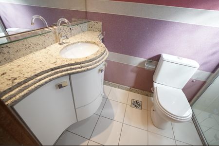 Apartamento para alugar com 119m², 4 quartos e 3 vagas