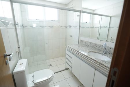 Apartamento para alugar com 119m², 4 quartos e 3 vagas