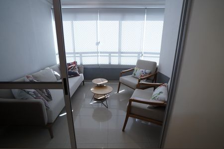 Apartamento para alugar com 119m², 4 quartos e 3 vagas