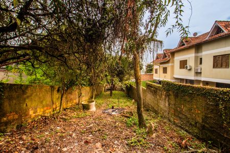 Casa à venda com 240m², 3 quartos e 2 vagas Casa à venda com 240m², 3 quartos e 2 vagasÁrea Externa