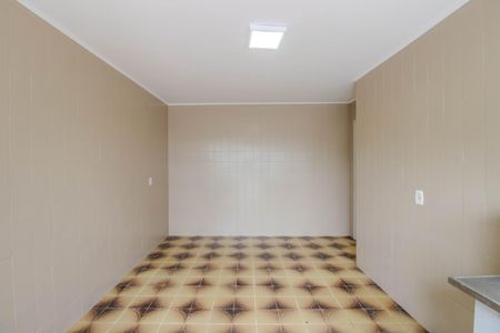 Casa à venda com 240m², 3 quartos e 2 vagas Casa à venda com 240m², 3 quartos e 2 vagasCozinha