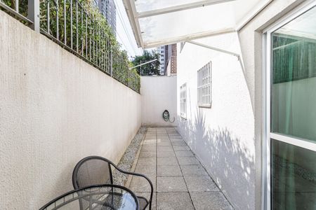 Apartamento à venda com 120m², 2 quartos e 1 vaga Apartamento à venda com 120m², 2 quartos e 1 vagaVaranda da Sala