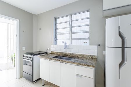 Apartamento à venda com 120m², 2 quartos e 1 vaga Apartamento à venda com 120m², 2 quartos e 1 vagaCozinha