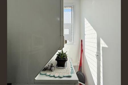 Área de Serviço de apartamento para alugar com 2 quartos, 49m² em Santo Amaro, São Paulo