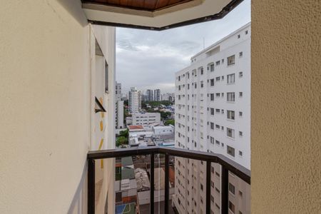 Sacada de apartamento para alugar com 1 quarto, 43m² em Moema, São Paulo