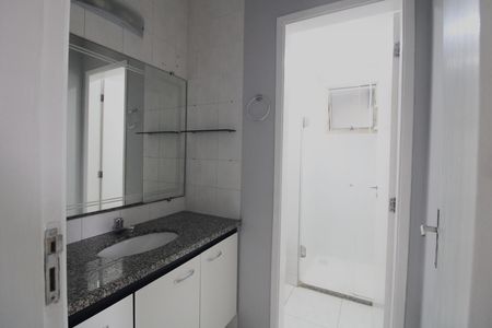 Apartamento à venda com 63m², 2 quartos e 1 vagaBanheiro social