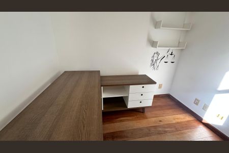 Apartamento para alugar com 100m², 3 quartos e 2 vagasQuarto 3