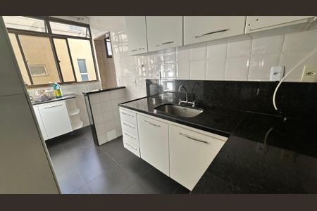 Apartamento para alugar com 100m², 3 quartos e 2 vagasCozinha