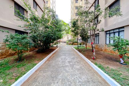 Apartamento para alugar com 55m², 2 quartos e 1 vagaÁrea comum