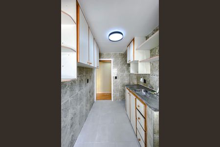 Apartamento para alugar com 55m², 2 quartos e 1 vagaCozinha