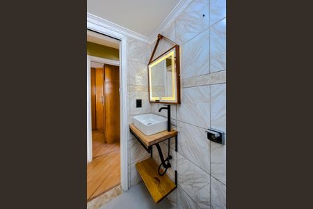 Apartamento para alugar com 55m², 2 quartos e 1 vagaBanheiro