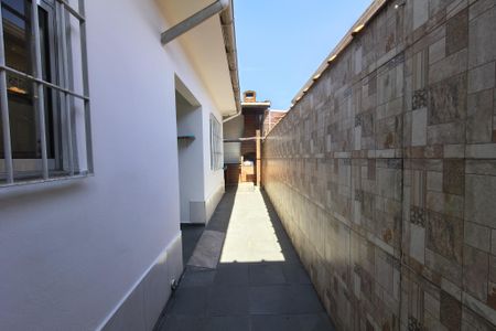 Corredor de casa para alugar com 1 quarto, 179m² em Vila Caiçara, Praia Grande