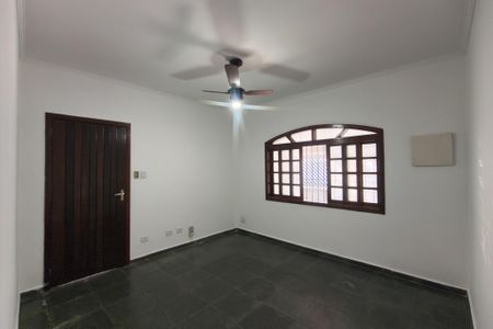 Casa para alugar com 1 quarto, 179m² em Vila Caiçara, Praia Grande