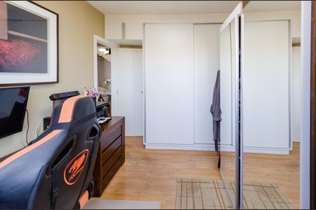 Apartamento à venda com 162m², 2 quartos e 3 vagas Apartamento à venda com 162m², 2 quartos e 3 vagasQuarto