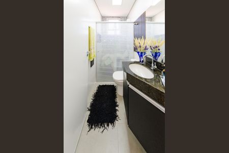 Apartamento à venda com 162m², 2 quartos e 3 vagas Apartamento à venda com 162m², 2 quartos e 3 vagasBanheiro 1
