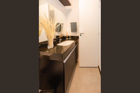 Apartamento à venda com 162m², 2 quartos e 3 vagas Apartamento à venda com 162m², 2 quartos e 3 vagasBanheiro 2