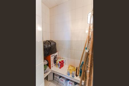 Apartamento à venda com 180m², 4 quartos e 2 vagasSauna na Cobertura